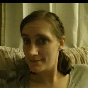 Meet your Posher, Carrie